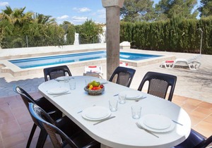 150 m² Villa ∙ 4 bedrooms ∙ 10 guests