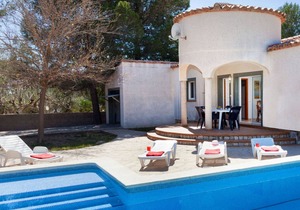 150 m² Villa ∙ 4 bedrooms ∙ 10 guests