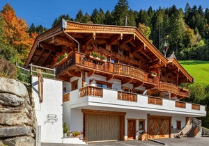 160 m² Apartment ∙ 4 bedrooms ∙ 13 guests