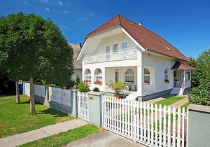 160 m² House ∙ 7 bedrooms ∙ 14 guests