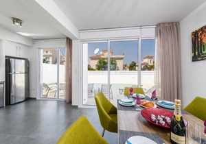 160 m² Villa ∙ 3 bedrooms ∙ 6 guests