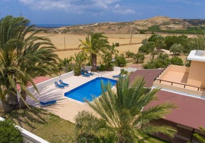 160 m² Villa ∙ 4 bedrooms ∙ 8 guests