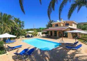 160 m² Villa ∙ 4 bedrooms ∙ 8 guests