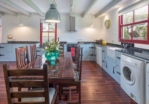 164 m² House ∙ 3 bedrooms ∙ 8 guests