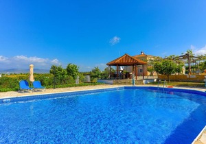 165 m² Villa ∙ 3 bedrooms ∙ 6 guests