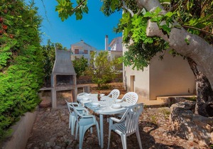 170 m² Accommodation ∙ 4 bedrooms ∙ 8 guests