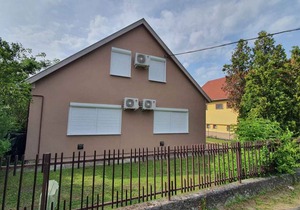 180 m² House ∙ 5 bedrooms ∙ 14 guests