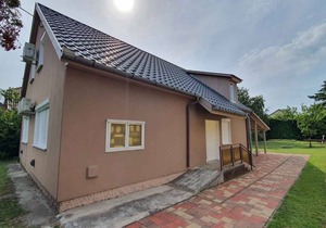 180 m² House ∙ 5 bedrooms ∙ 14 guests