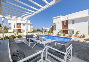 180 m² Villa ∙ 3 bedrooms ∙ 6 guests