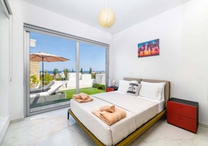 180 m² Villa ∙ 3 bedrooms ∙ 6 guests
