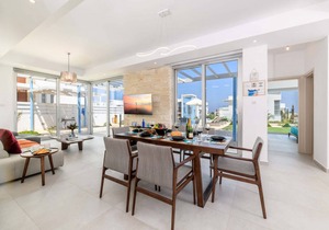 180 m² Villa ∙ 3 bedrooms ∙ 6 guests