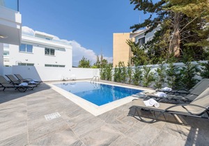 185 m² Villa ∙ 4 bedrooms ∙ 8 guests