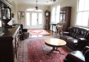 1929 Beautifully Renovated Home 4 Blocks From Ferry to French Quarter