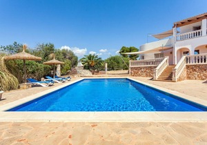 194 m² Villa ∙ 5 bedrooms ∙ 10 guests