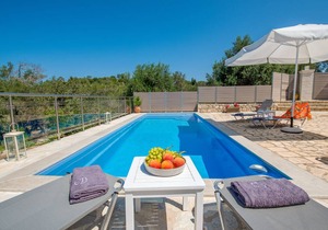 195 m² Villa ∙ 3 bedrooms ∙ 6 guests