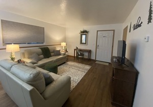 2 bedroom, 1 bath, quiet lodge close to town with forest views!