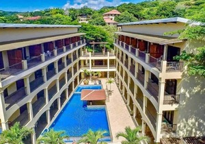 2-Bedroom, 2-Bath Condo Near Beach