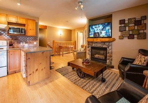 2 Bedroom, 2 Bathroom Riverside