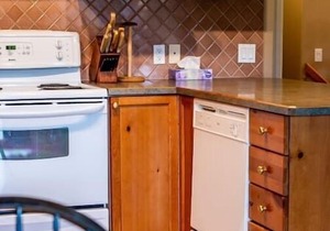 2 Bedroom, 2 Bathroom Riverside