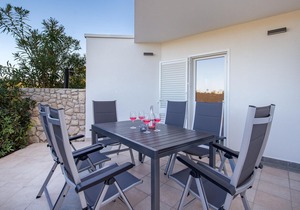 2 bedroom accommodation in Kolanjski Gajac