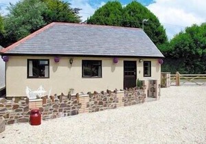 2 bedroom accommodation in Kentisbury Ford, near Barnstaple