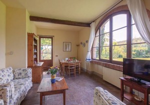 2 bedroom accommodation in Palaia PI