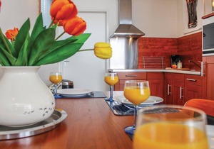 2 bedroom accommodation in Bunschoten