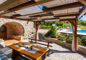 2 bedroom accommodation in Malinska