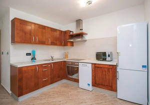 2 bedroom accommodation in Rogocana