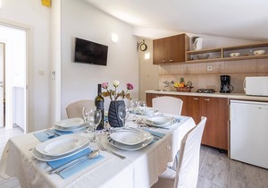2 bedroom accommodation in Porec