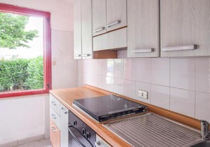 2 Bedroom Amazing Apartment In Botricello