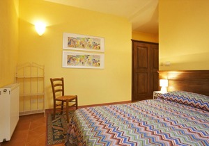 2 bedroom apartment in a popular holiday residence with private beach