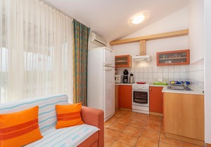 2 bedroom beautiful apartment in Punat