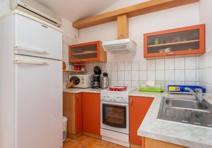 2 bedroom beautiful apartment in Punat