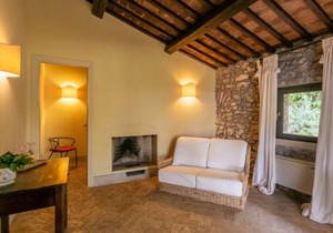 2 bedroom accommodation in Ischia di Castro -VT-