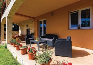 2 bedroom lovely apartment in Orbanici