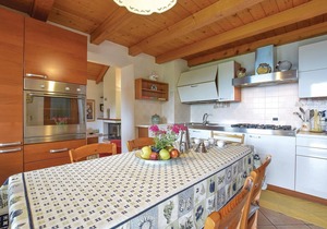 2 bedroom lovely home in Lamon