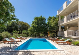 2 bedroom nice apartment in Pinezici