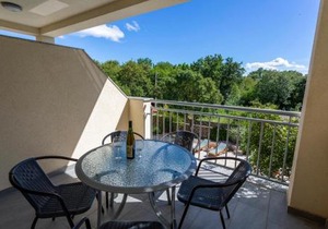 2 Bedroom Nice Apartment In Pinezici