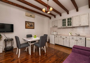 2 bedroom nice home in Baska Voda