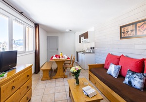 2 BR Apartment for 6 at L'Orée des Cimes