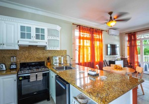 2 BR Beach Front Condo in Sosua with Stunning Views - Newly Renovated