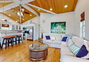 2 Pools, Tennis & Golf | Renovated Canal-Front Retreat | 10 Minutes to Beach