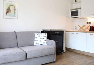 2-room apartment with pool and direct beach access in Châtelaillon-Plage