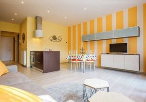 2-room apartment with parking space, sunny balcony and panoramic view