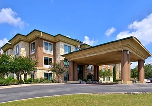 2-Star Hotel ∙ Holiday Inn Express Hotel & Suites Austin SW - Sunset Valley, an IHG Hotel