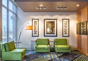 2-Star Hotel ∙ Holiday Inn Express & Suites Salem North - Keizer, an IHG Hotel