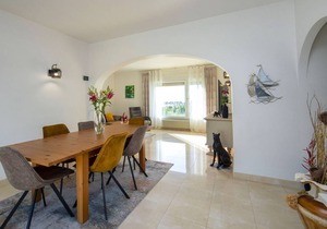 200 m² House ∙ 3 bedrooms ∙ 6 guests