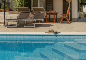 200 m² Accommodation ∙ 4 bedrooms ∙ 10 guests