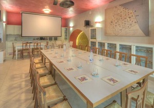 200 m² Apartment ∙ 4 bedrooms ∙ 12 guests